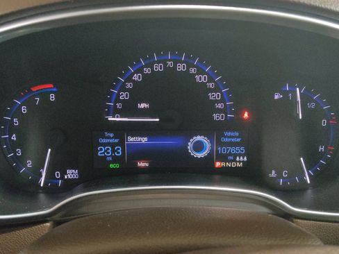 Used 2015 Cadillac SRX Luxury w/ Driver Awareness Package FWD image 23