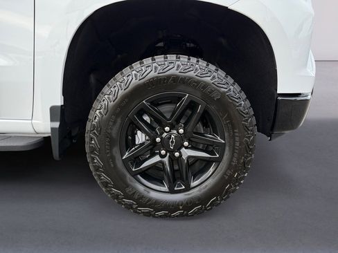 New 2026 Chevrolet Silverado 1500 Custom Trail Boss image 9