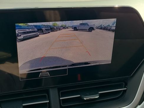 New 2026 Chevrolet Trax LS FWD image 28