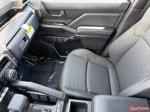 New 2026 Toyota 4Runner TRD Off-Road Premium AWD/4WD image 19