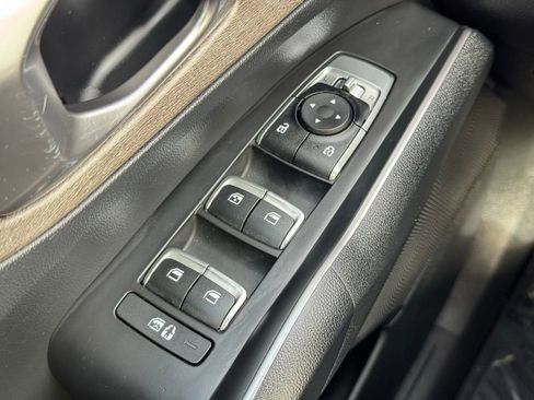 Used 2022 Kia Sorento EX w/ Panoramic Sunroof Package image 27