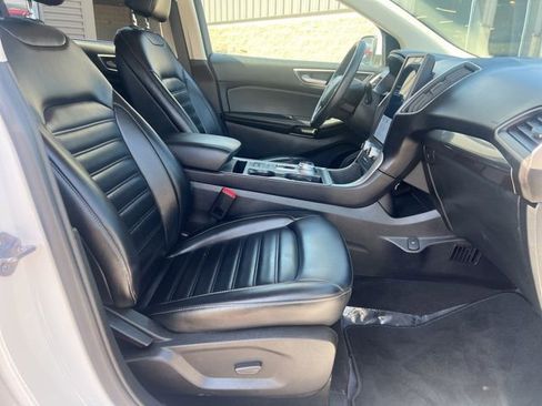 Used 2023 Ford Edge SEL w/ Convenience Package AWD/4WD image 11
