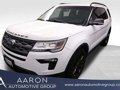 Used 2019 Ford Explorer XLT w/ Equipment Group 202A FWD image 1