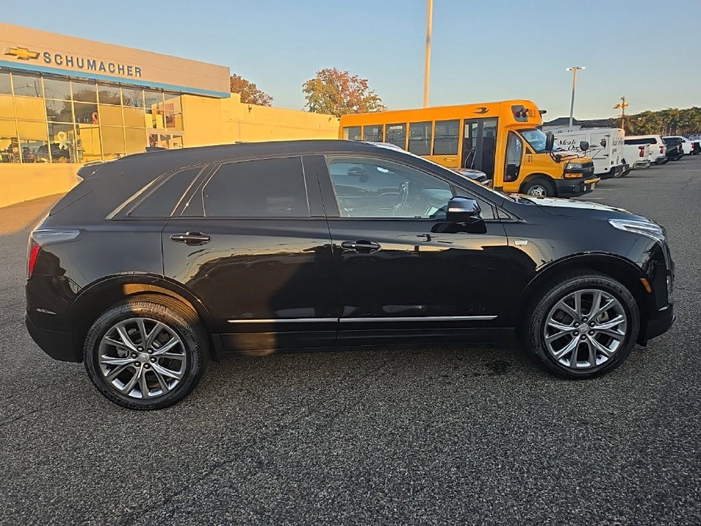 Used 2020 Cadillac XT5 Sportv AWD/4WD image 2