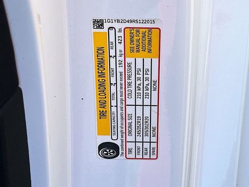 Certified 2024 Chevrolet Corvette Stingray Preferred Cpe w/ Battery Protection Package RWD image 28