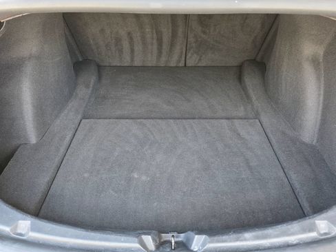 Used 2018 Tesla Model 3 Mid Range RWD image 37