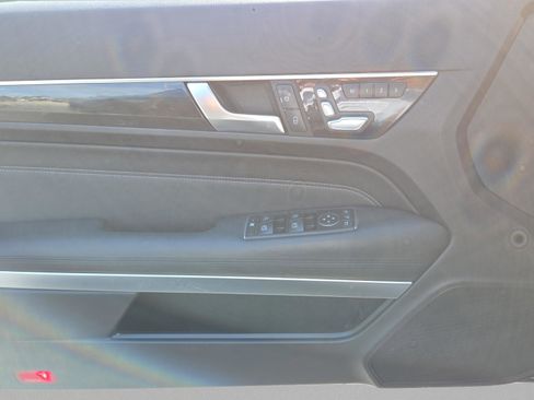 Used 2016 Mercedes-Benz E 550 Cabriolet image 35