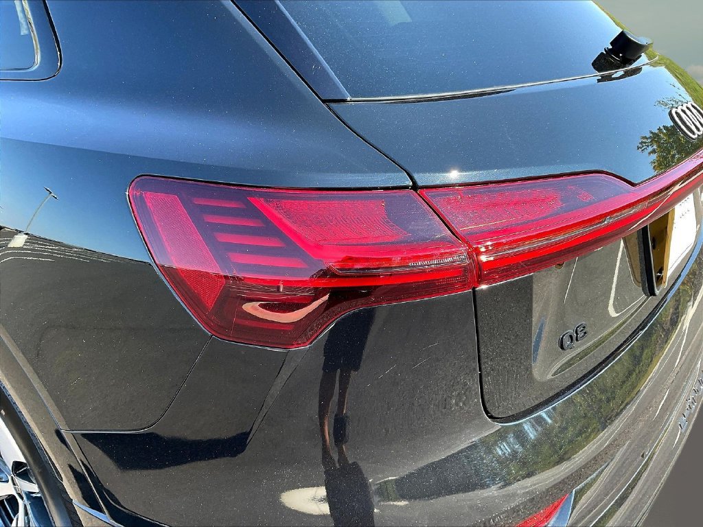 Used 2024 Audi Q8 e-tron Premium AWD/4WD image 24
