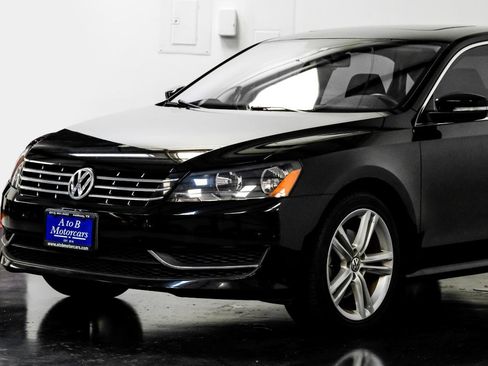 Used 2015 Volkswagen Passat TDI SE FWD image 8