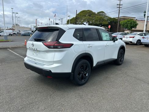 New 2026 Nissan Rogue SV FWD image 3