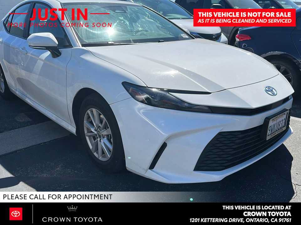 Used 2026 Toyota Camry LE FWD image 3