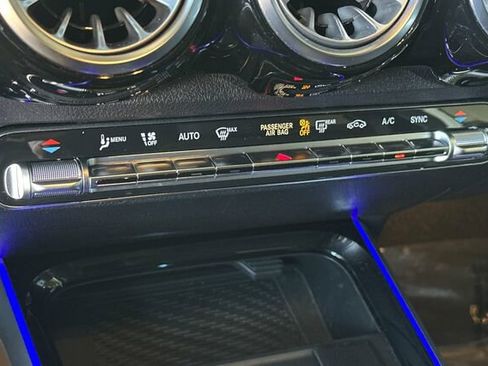 Certified 2025 Mercedes-Benz GLB 250 GLB 250 image 26