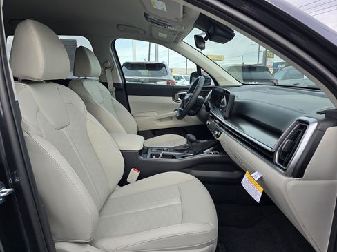New 2026 Kia Sorento S image 10