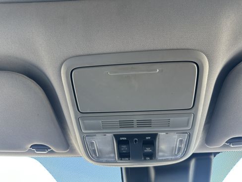 Used 2018 Honda Odyssey EX-L image 34
