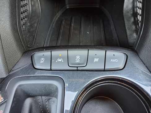 Used 2023 Chevrolet TrailBlazer LT w/ Convenience Package AWD/4WD image 10