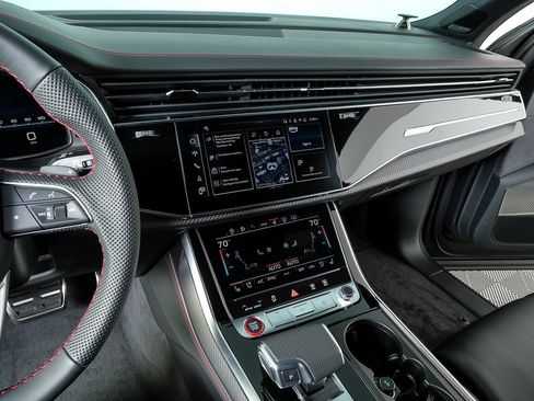 Used 2026 Audi SQ7 Prestige w/ S Sport Package image 13