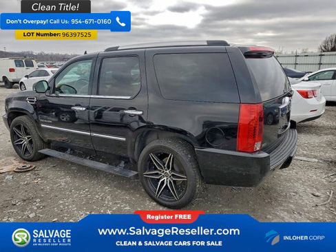 Used 2010 Cadillac Escalade Premium image 3
