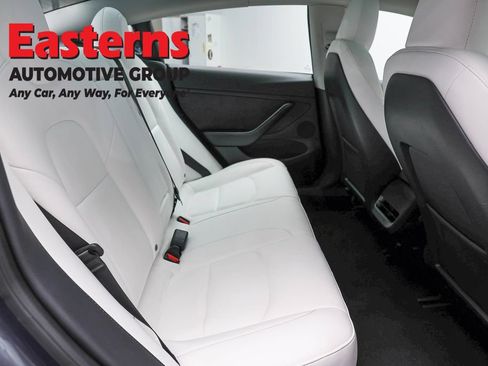 Used 2023 Tesla Model 3 Standard Range RWD image 17