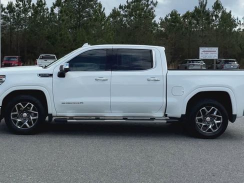 Used 2022 GMC Sierra 1500 SLT image 5