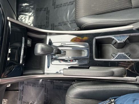 Used 2016 Honda Accord Sport image 18