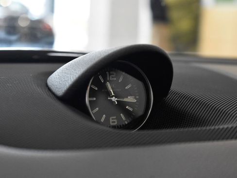 Used 2013 Mercedes-Benz SL 63 AMG image 33