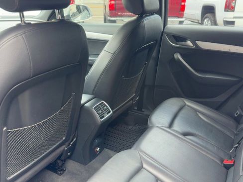 Used 2017 Audi Q3 2.0T Premium image 10