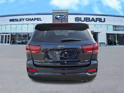 Used 2020 Kia Sorento LX image 6