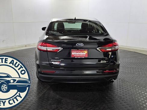 Used 2019 Ford Fusion SEL image 6