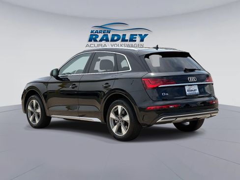 Used 2023 Audi Q5 2.0T Premium Plus w/ Premium Plus Package AWD/4WD image 4