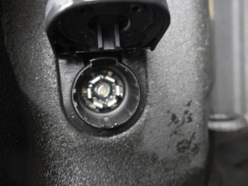 Used 2021 Chevrolet Silverado 2500 High Country w/ Z71 Off-Road Package image 36