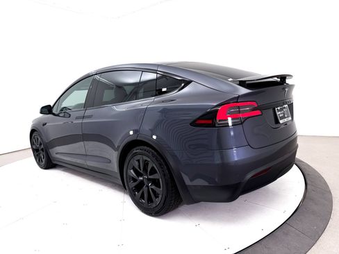 Used 2022 Tesla Model X AWD/4WD image 18