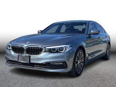 Used 2018 BMW 530e w/ Premium Package 2