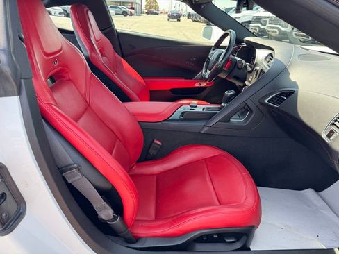 Used 2017 Chevrolet Corvette Stingray Coupe RWD image 24