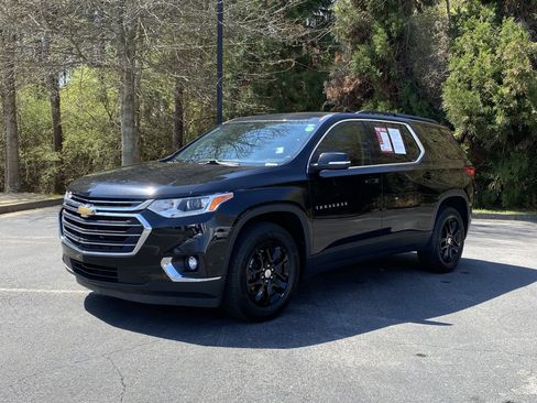 Used 2021 Chevrolet Traverse LT image 5