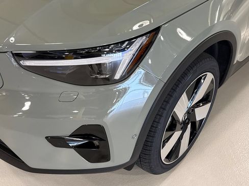 Used 2023 Volvo C40 P8 Recharge Ultimate AWD/4WD image 7