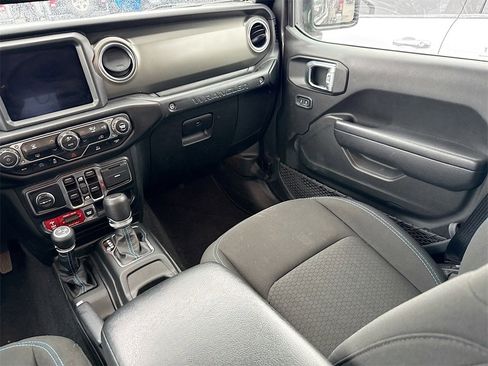 Used 2023 Jeep Wrangler Unlimited Rubicon 4xe image 25