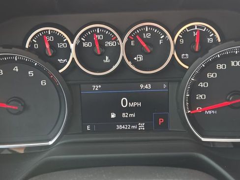 Used 2021 Chevrolet Tahoe LT w/ LT Signature Package AWD/4WD image 19