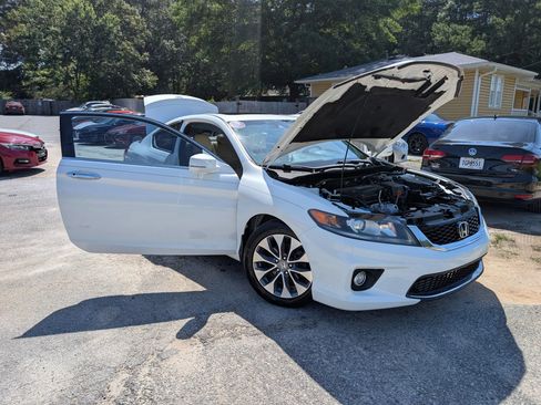Used 2015 Honda Accord EX-L image 10