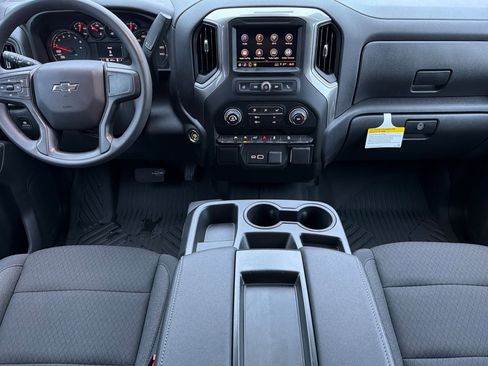 New 2026 Chevrolet Silverado 1500 Custom Trail Boss w/ LPO, Dark Essentials Package AWD/4WD image 10