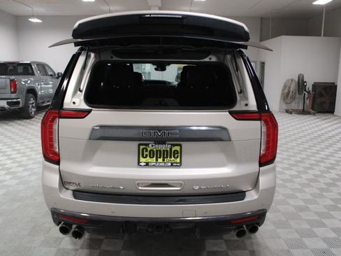 Used 2023 GMC Yukon XL Denali Ultimate w/ LPO, Floor Liner Package image 14