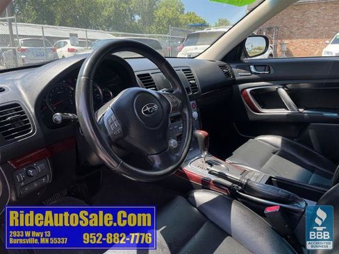Used 2009 Subaru Outback 2.5i Limited AWD/4WD image 10