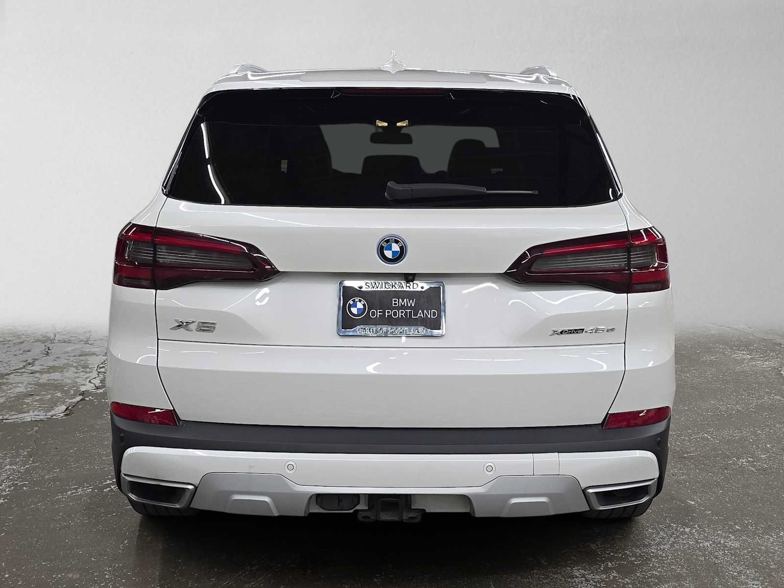 Used 2022 BMW X5 xDrive45e w/ Climate Comfort Package AWD/4WD image 4