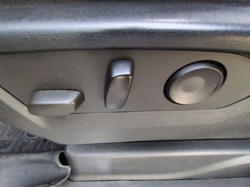 Used 2022 Chevrolet Tahoe RST w/ Luxury Package image 12