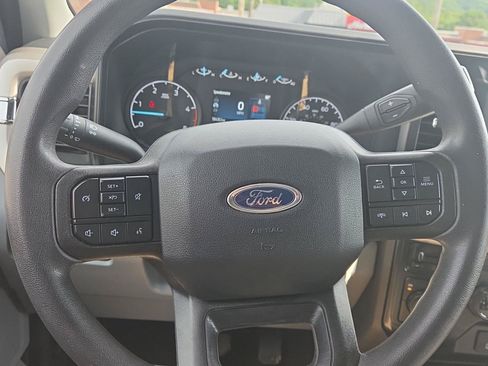 Used 2025 Ford F350 XLT AWD/4WD image 23