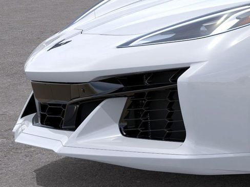 New 2025 Chevrolet Corvette E-Ray w/ ZER Performance Package image 21