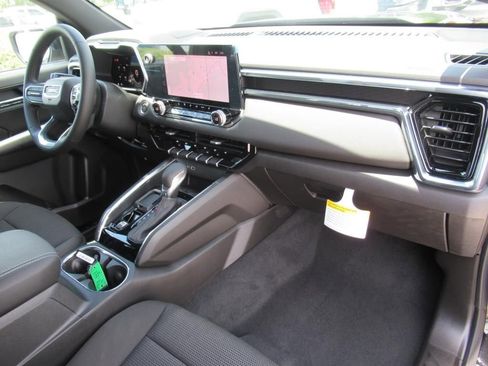 New 2025 GMC Canyon Elevation w/ Convenience Package image 11