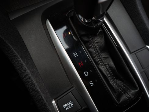 Used 2020 Honda Civic Sport image 30