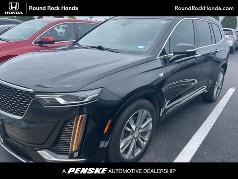 Used 2020 Cadillac XT6 Premium Luxury FWD image 1