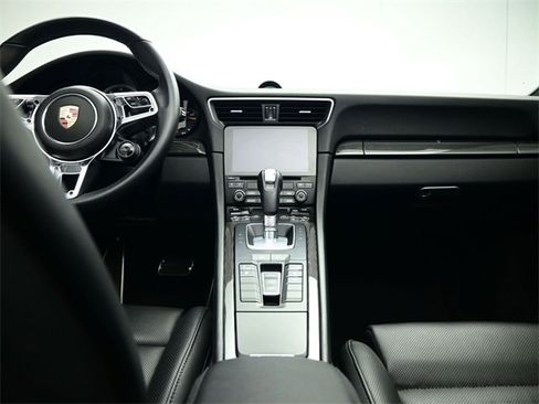 Used 2019 Porsche 911 Turbo S image 17