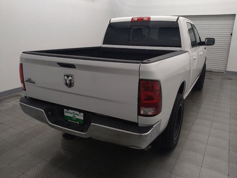 Used 2020 RAM 1500 Classic SLT w/ Luxury Group AWD/4WD image 7